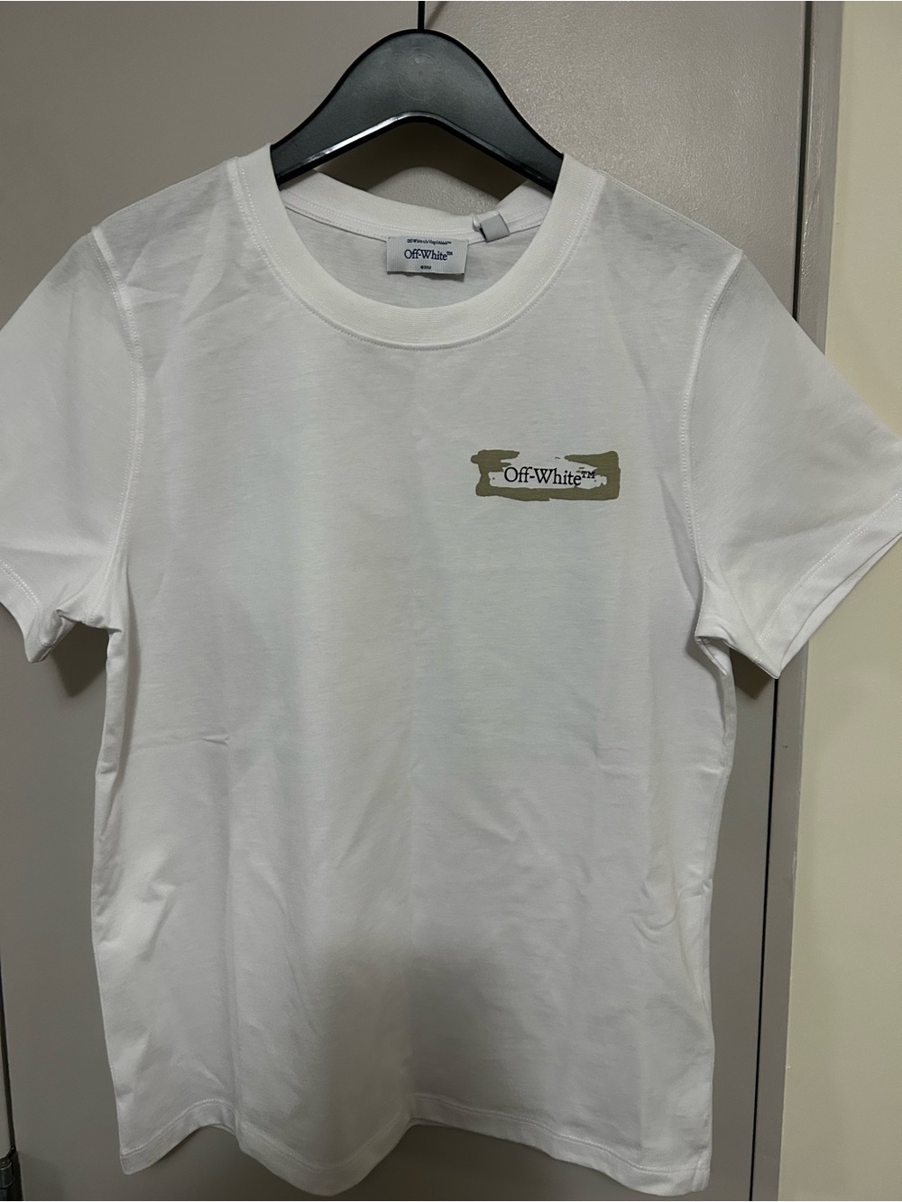 NWT Off-White c/o Virgil Abloh Brush Arrow T-Shirt White / Khaki Size small
